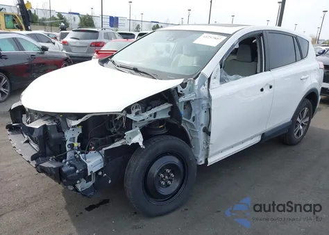 2018 Toyota Rav4 Xle from USA, damaged, VIN JTMWFREV2JD131362